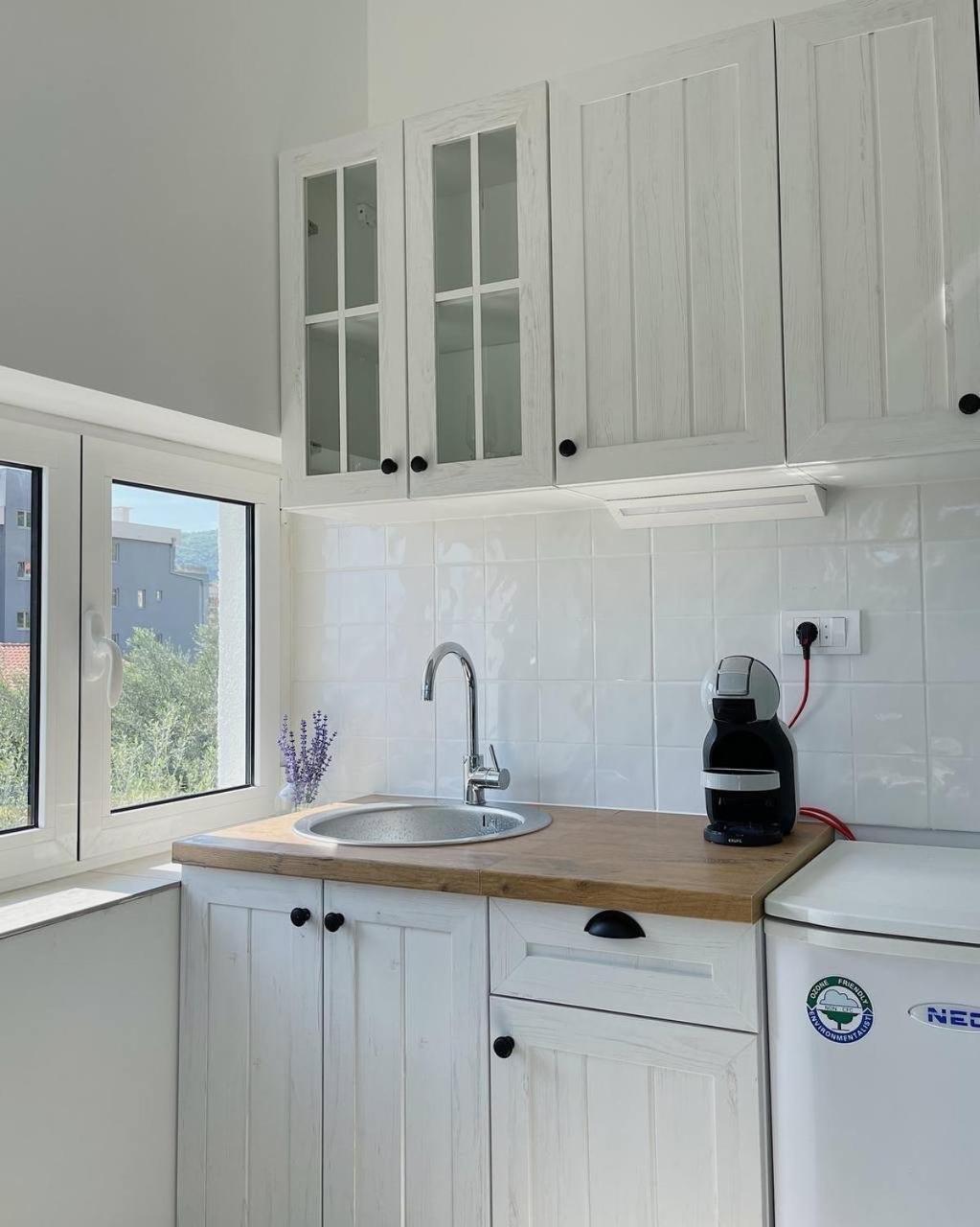 Studio Apartmani Lemon Будва Экстерьер фото